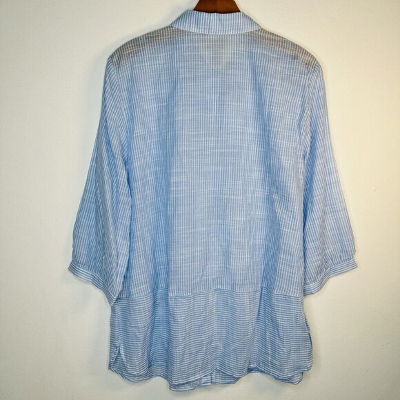 Chico’s Size‎ 2 12/14 Blue Button Shirt Top Blouse 3/4 Sleeve Sheer Stripe - Picture 2 of 9